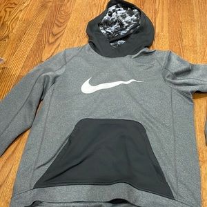 Dry fit sweatshirt